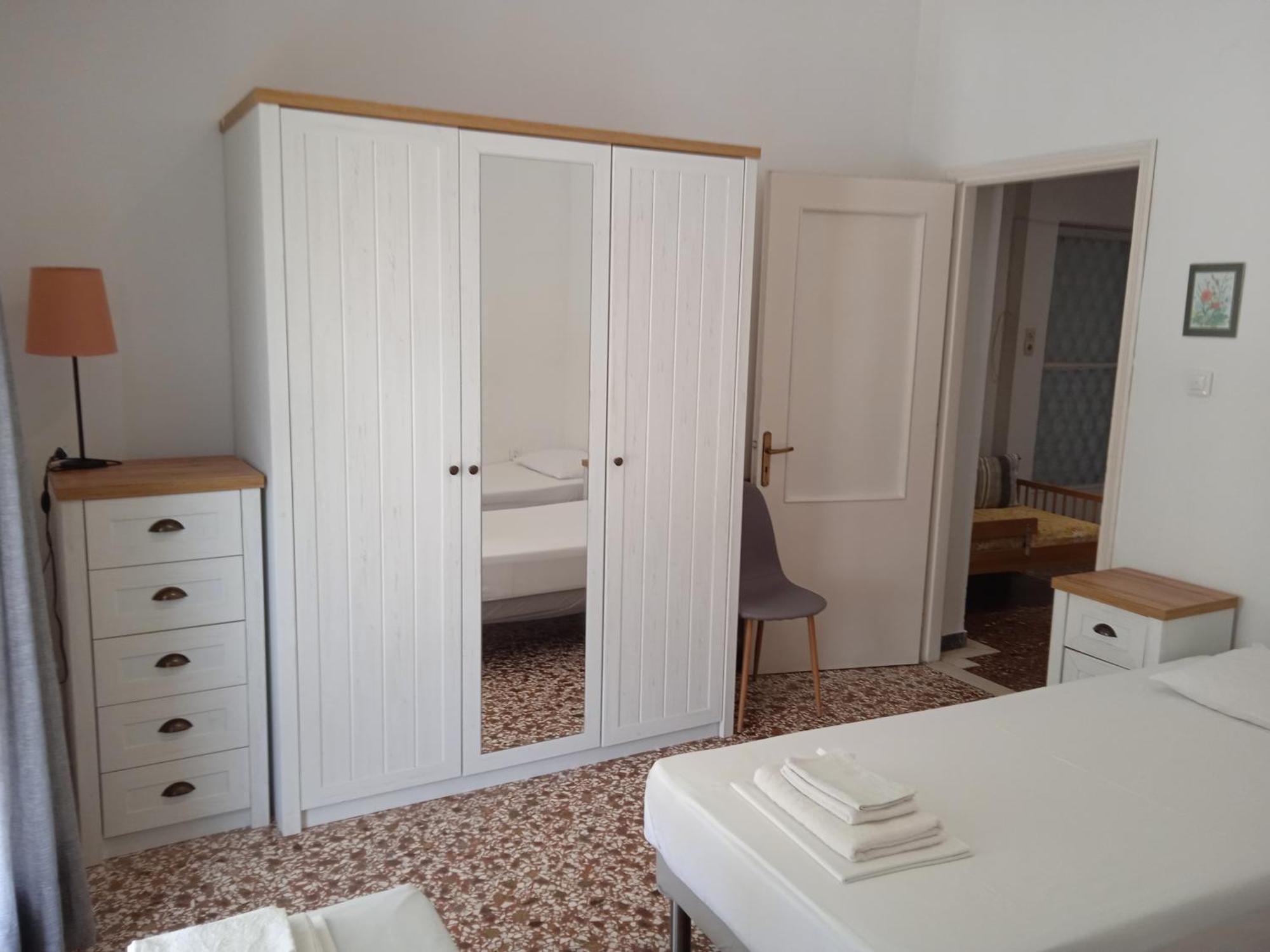 Poros Town Elina'S Room מראה חיצוני תמונה